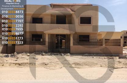 Villa - 7 Bedrooms - 4 Bathrooms for sale in GAPCO Compound - 6 October Compounds - 6 October City - Giza