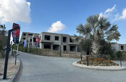 Apartment - 2 Bedrooms - 2 Bathrooms for sale in Rewaya - Sheikh Zayed City - Giza