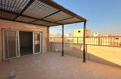Apartment - 3 Bedrooms - 2 Bathrooms for sale in 10th Sector - Zahraa El Maadi - Hay El Maadi - Cairo