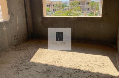 Villa - 5 - 5 for sale in Royal City - Sheikh Zayed Compounds - Sheikh Zayed City - Giza Villa - 5 - 5 for sale in Royal City - Sheikh Zayed Compounds - Sheikh Zayed City - Giza