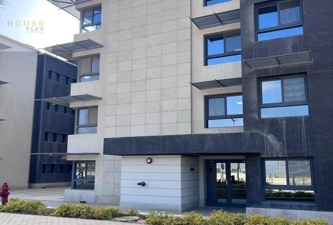 58743000 - Property Image 3