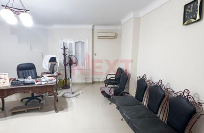 عيادة - استوديو - 2 حمامات للايجار في سموحة - حي شرق - الاسكندرية