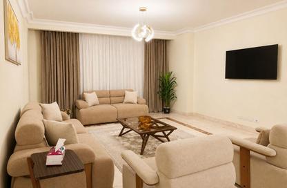 Apartment - 3 Bedrooms - 3 Bathrooms for rent in Al Nasr Road - 6th Zone - Nasr City - Cairo