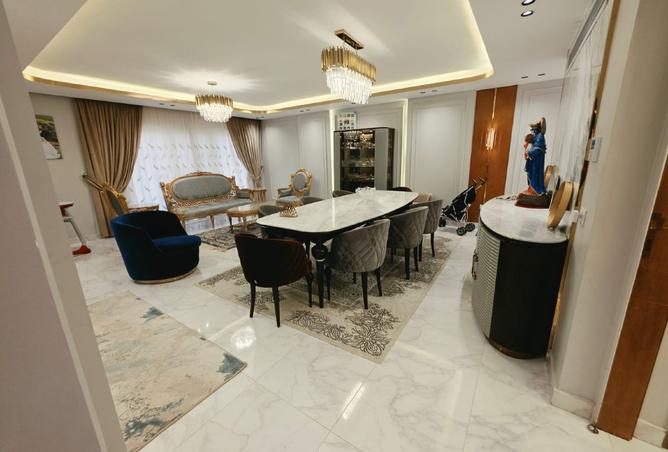 93530464 - Property Main Image