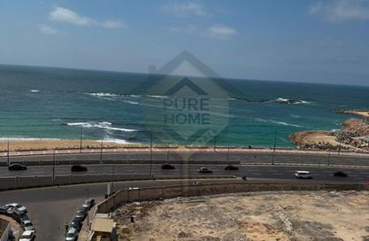 Apartment - 3 Bedrooms - 1 Bathroom for sale in El Gaish Road - Miami - Hay Awal El Montazah - Alexandria Apartment - 3 Bedrooms - 1 Bathroom for sale in El Gaish Road - Miami - Hay Awal El Montazah - Alexandria