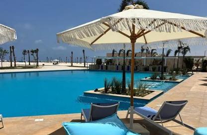 Chalet - 2 Bedrooms - 2 Bathrooms for sale in Seashore - Ras Al Hekma - North Coast