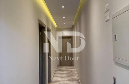 Apartment - 2 Bedrooms - 2 Bathrooms for sale in Al Shorouk Road - 1st Neighborhood - 8th District - Shorouk City - Cairo