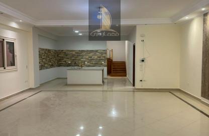 Duplex - 3 - 3 for sale in West Golf - El Katameya Compounds - El Katameya - New Cairo City - Cairo Duplex - 3 - 3 for sale in West Golf - El Katameya Compounds - El Katameya - New Cairo City - Cairo