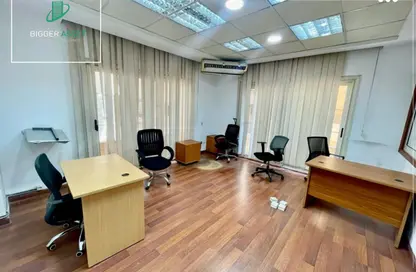 بناية كاملة - استوديو - 5 حمامات للايجار في شارع 271 - المعادي الجديدة - حي المعادي - القاهرة