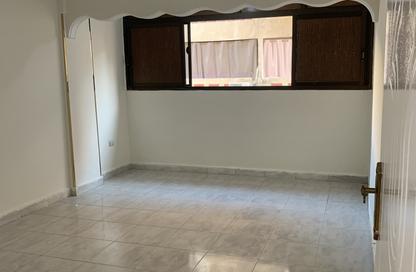 Apartment - 2 - 1 for sale in Al Israa - Al Dawahi - Port Saeed