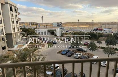 Apartment - 2 Bedrooms - 2 Bathrooms for sale in The Residences - New Cairo City - Cairo