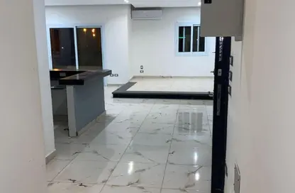 شقة - 3 غرف نوم - 3 حمامات للايجار في الحي السابع - الشيخ زايد - الجيزة