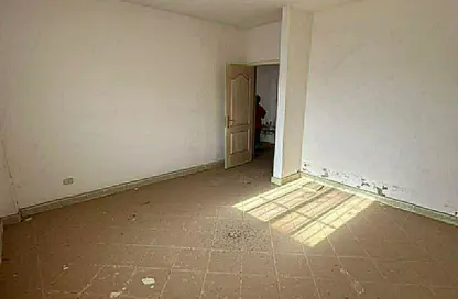 Villa - 4 Bedrooms - 3 Bathrooms for sale in Golf Al Solimania - Cairo Alexandria Desert Road - 6 October City - Giza