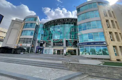 Office Space - 4 Bedrooms - 1 Bathroom for rent in Kargo Mall - Al Shabab St. - Sheikh Zayed City - Giza