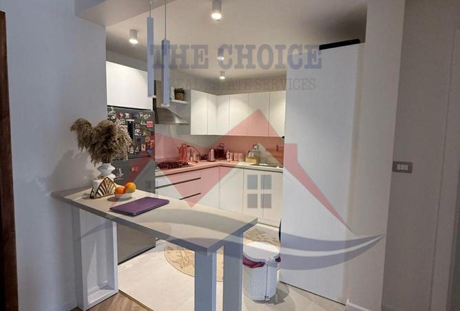 62409007 - Property Image 2