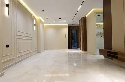 Apartment - 2 Bedrooms - 2 Bathrooms for sale in Gate 4 - Mena - Hadayek El Ahram - Giza