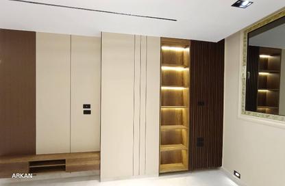Apartment - 2 Bedrooms - 2 Bathrooms for sale in Gate 4 - Mena - Hadayek El Ahram - Giza