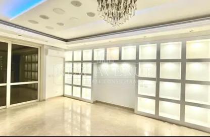 Show Room - Studio - 1 for rent in El Banafseg Apartment Buildings - El Banafseg - New Cairo City - Cairo