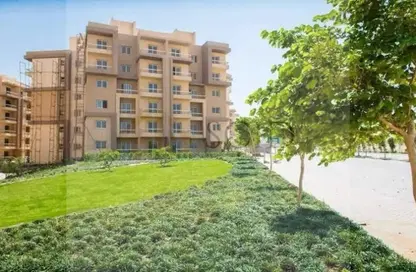 Apartment - 3 Bedrooms - 3 Bathrooms for sale in Garden Gate - Ashgar City - Al Wahat Road - 6 October City - Giza