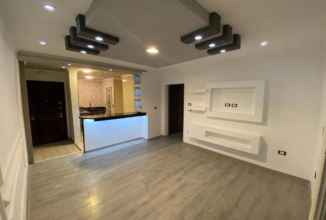 8521839 - Property Image 2