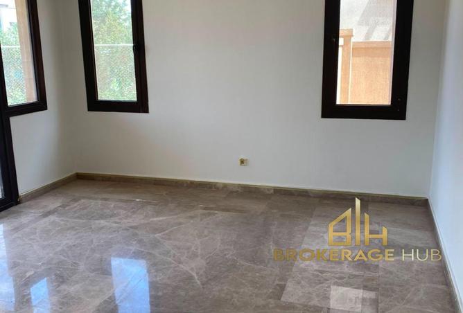 93823893 - صورة العقار 2