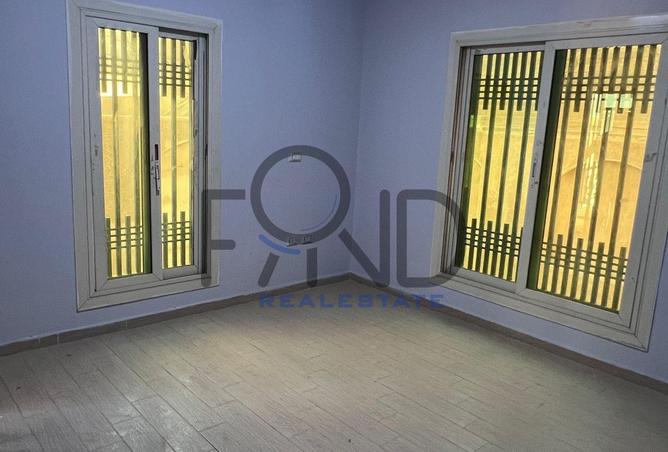 74039827 - Property Image 2