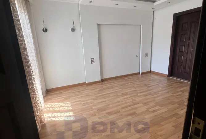 113528296 - Property Image 2