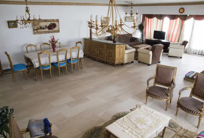 121147034 - Property Image 3