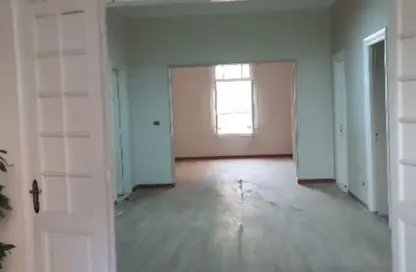 Apartment - 6 Bedrooms - 3 Bathrooms for rent in Nazih Khalifa St. - El Korba - Heliopolis - Masr El Gedida - Cairo