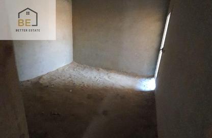 Apartment - 3 Bedrooms - 2 Bathrooms for sale in 2nd Area - Shorouk City - Cairo