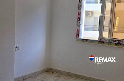 Apartment - Studio - 1 Bathroom for sale in Grand Rock - Hurghada Resorts - Hurghada - Red Sea Apartment - Studio - 1 Bathroom for sale in Grand Rock - Hurghada Resorts - Hurghada - Red Sea