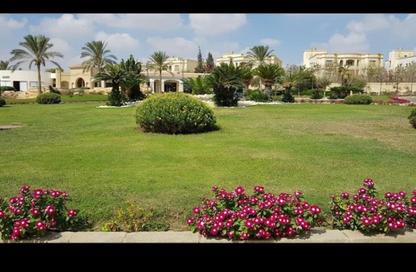 فيلا - 5 غرف نوم - 4 حمامات للبيع في الروضة - طريق الواحات - مدينة 6 أكتوبر - الجيزة