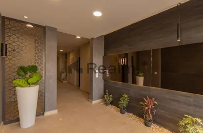 Apartment - 3 Bedrooms - 3 Bathrooms for sale in El Patio 7 - 5th Settlement Compounds - The 5th Settlement - New Cairo City - Cairo