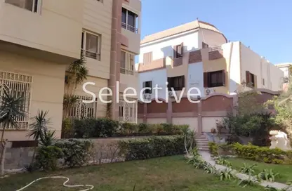 Villa - 7+ Bedrooms - 7+ Bathrooms for sale in Street 26 - District 2 - The 5th Settlement - New Cairo City - Cairo