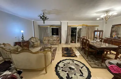 شقة - 3 غرف نوم - 3 حمامات للايجار في مدينة وصال - كمبوندات الشروق - مدينة الشروق - القاهرة