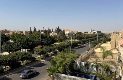 فيلا - 3 غرف نوم - 3 حمامات للايجار في الباتيو برايم - الباتيو - كمبوندات الشروق - مدينة الشروق - القاهرة