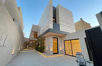 Townhouse - 5 Bedrooms - 5 Bathrooms for sale in Hood 8 Side St. - Green Belt - 6 October City - Giza