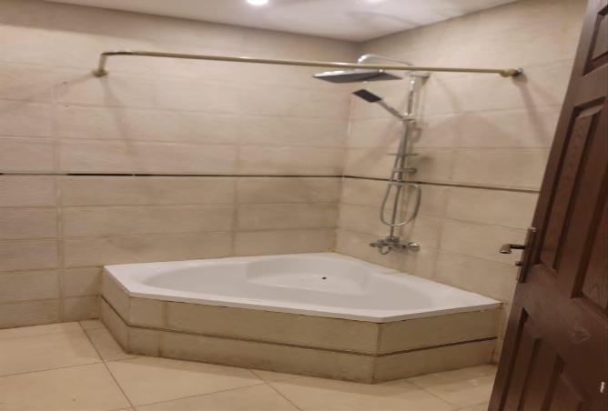 62166354 - Property Image 3