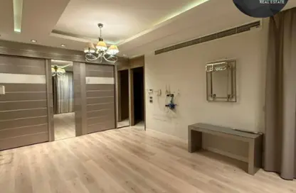 تاون هاوس - 3 غرف نوم - 5 حمامات للايجار في زايد ديونز - الحي السادس - الشيخ زايد - الجيزة