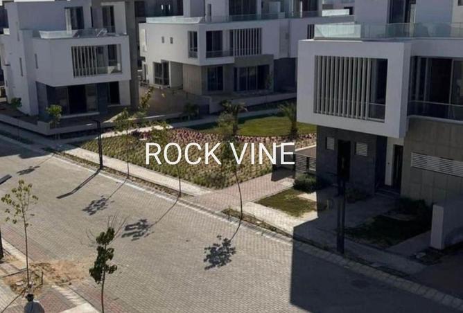 98834943 - Property Image 3