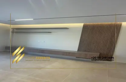 شقة - 2 غرف نوم - 2 حمامات للايجار في مون ريزيدنس - فيفث سكوير - التجمع الخامس - مدينة القاهرة الجديدة - القاهرة