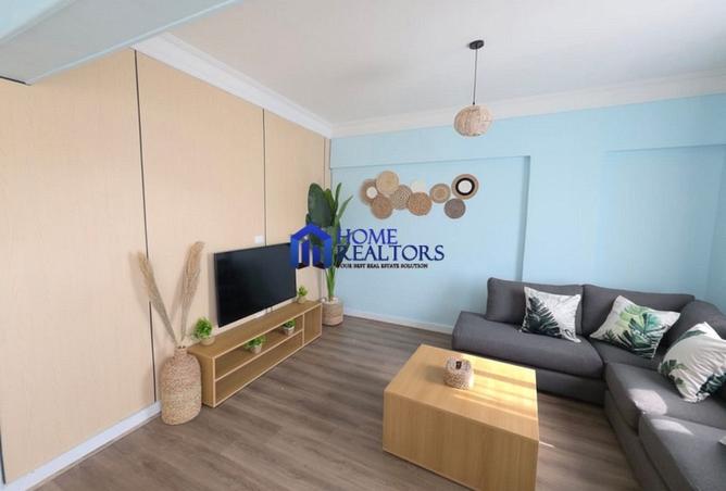 102078811 - Property Image 2