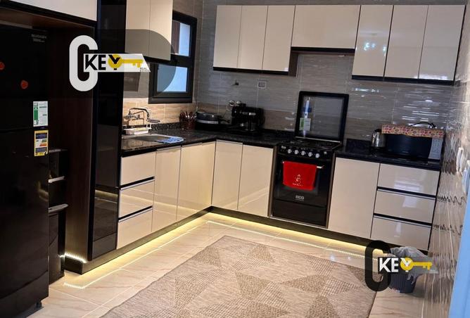 91013121 - Property Image 3