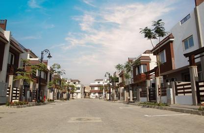Villa - 4 Bedrooms - 4 Bathrooms for sale in Rock Ville Road - 5th District - Obour City - Qalyubia Villa - 4 Bedrooms - 4 Bathrooms for sale in Rock Ville Road - 5th District - Obour City - Qalyubia