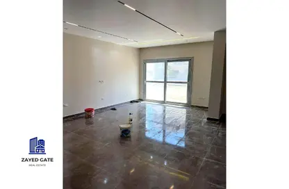 Apartment - 3 Bedrooms - 2 Bathrooms for sale in Al Khamayel city - Sheikh Zayed Compounds - Sheikh Zayed City - Giza