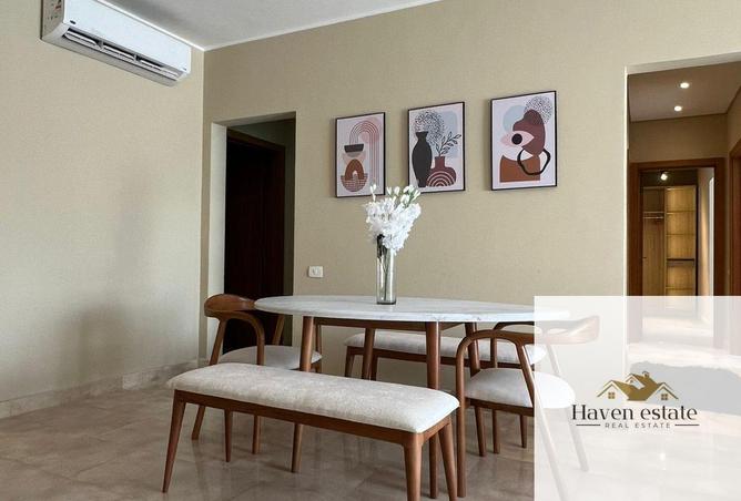 74028580 - Property Image 2