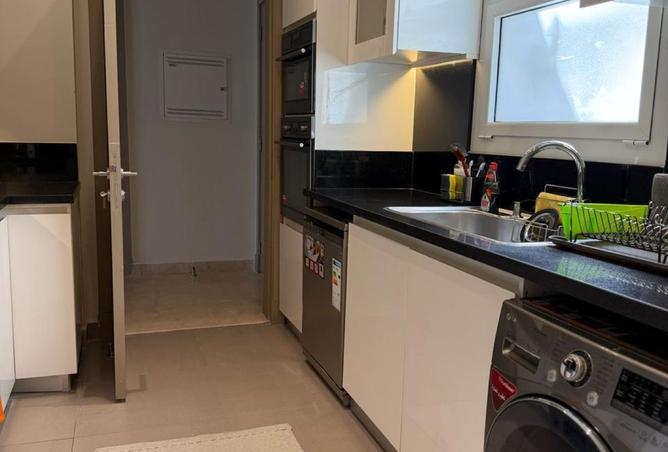 93253690 - Property Image 3