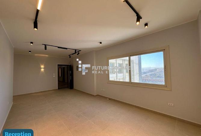 107129360 - Property Image 2