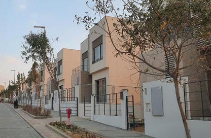 Villa - 5 Bedrooms - 4 Bathrooms for sale in Palm Hills New Cairo - 5th Settlement Compounds - The 5th Settlement - New Cairo City - Cairo