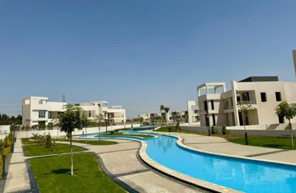 Townhouse - 4 Bedrooms - 4 Bathrooms for sale in Lake West - Sheikh Zayed Compounds - Sheikh Zayed City - Giza